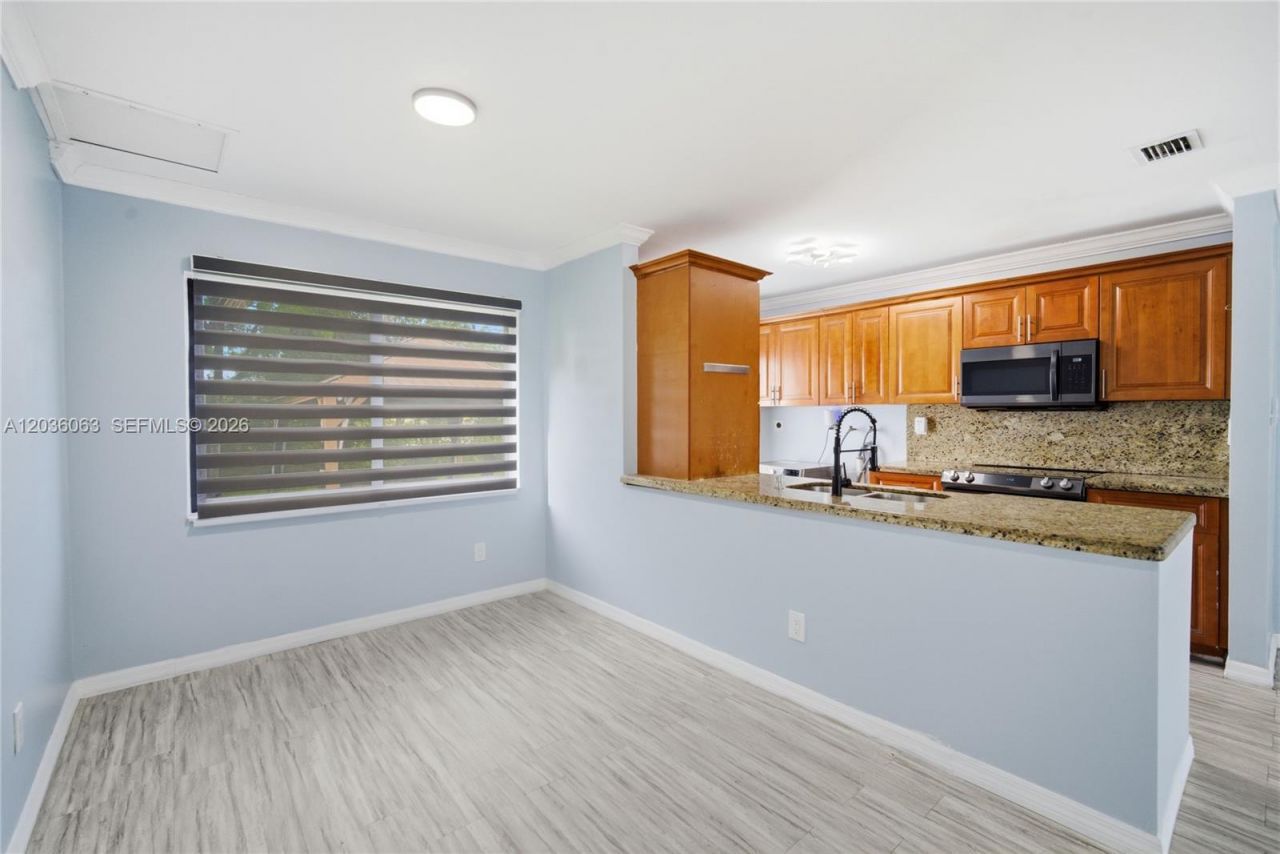 5001 SW 21st St, West Park, FL 33023 Photo