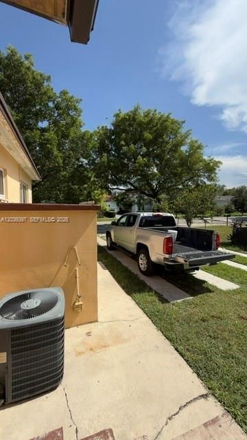 1460 SW 65th Ave, West Miami, FL 33144 Photo