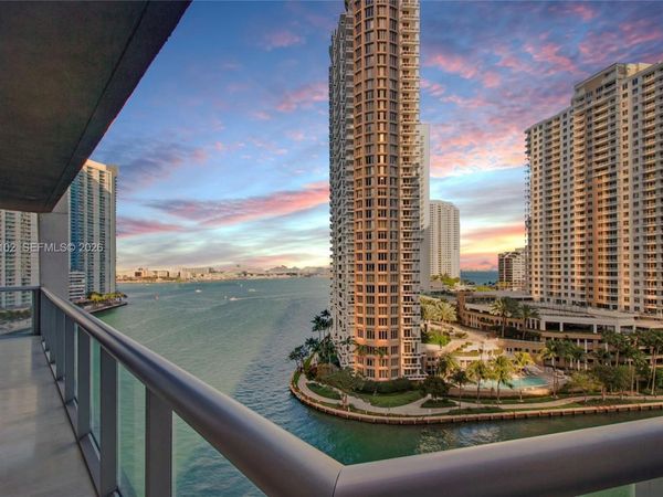 465 Brickell Ave, Unit 1101, Miami, FL 33131