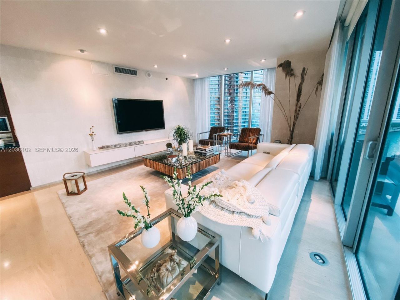 465 Brickell Ave , Unit 1101, Miami, FL 33131 Photo