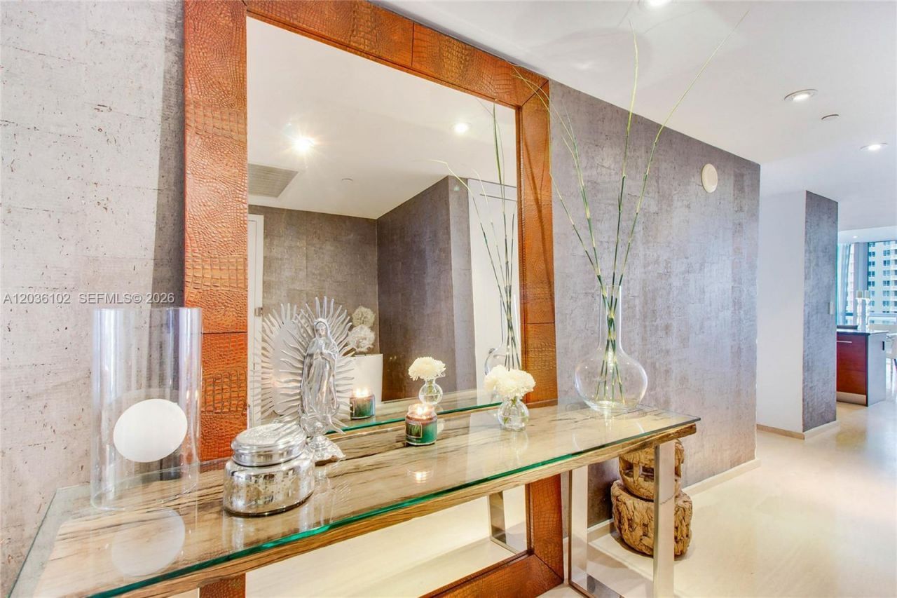 465 Brickell Ave, Unit 1101, Miami, FL 33131 Photo