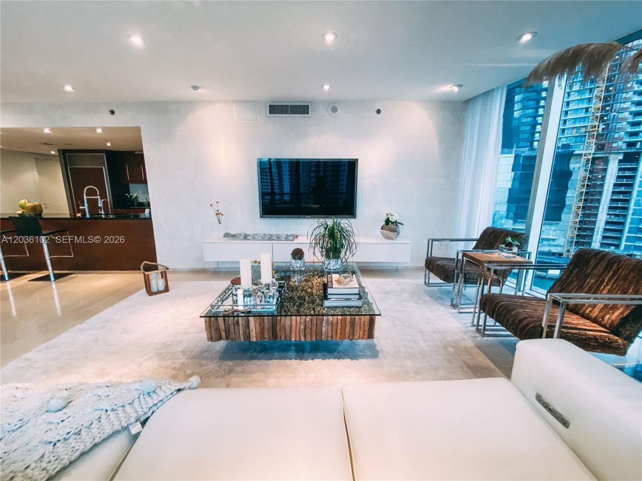 465 Brickell Ave , Unit 1101, Miami, FL 33131 Photo