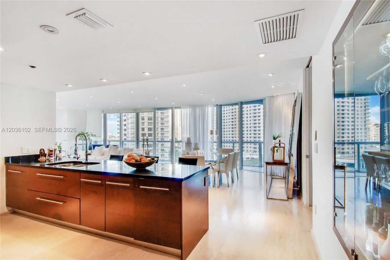 465 Brickell Ave, Unit 1101, Miami, FL 33131 Photo
