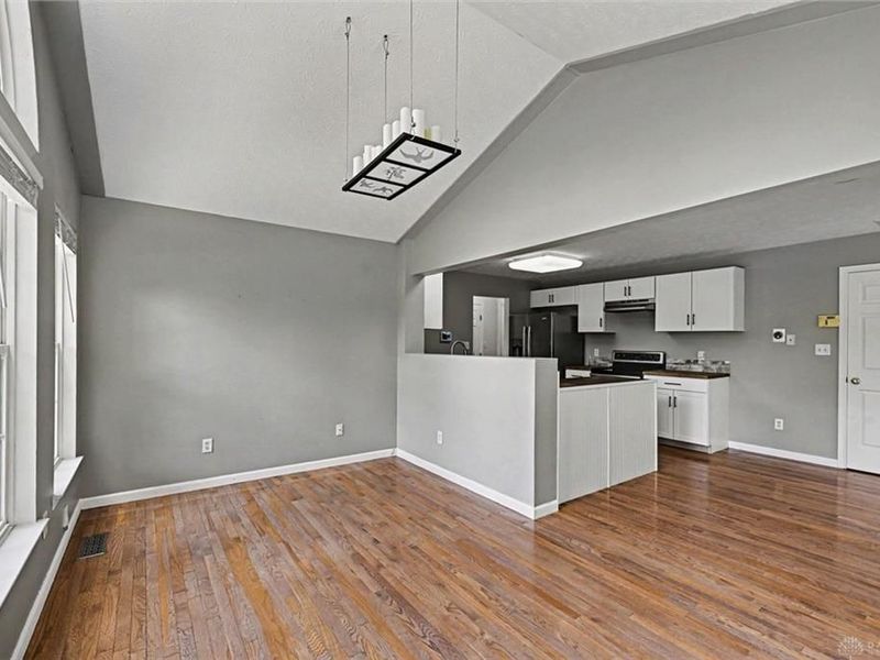 6423 Riverbend Drive, Clayton, OH 45415 Photo 9