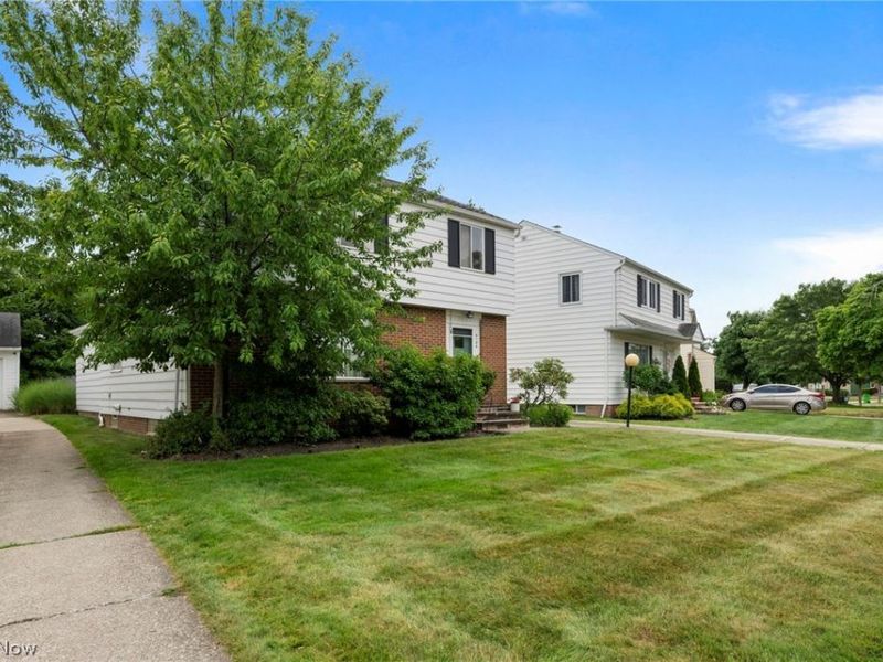 4104 Linnell Road, South Euclid, OH 44121 Photo 2