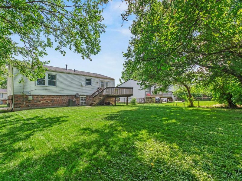 486 Brunswick Drive, Forest Park, OH 45240 Photo 13