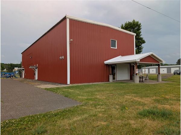 520 S Blanding Woods Road, Saint Croix Falls, WI 54024