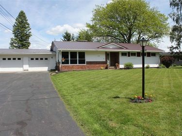 6238 Oakridge Road , Auburn, NY 13021
