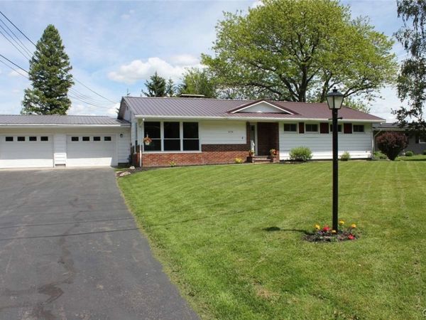 6238 Oakridge Road, Auburn, NY 13021