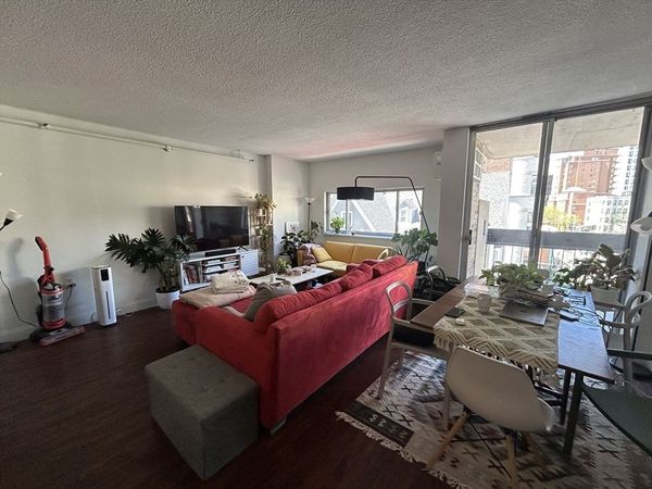 872 Massachusetts Ave, Unit 301, Cambridge, MA 02139