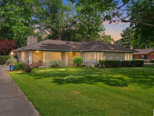 216 Arcadia Drive, Terre Haute, IN 47803