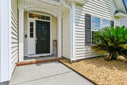 217 Equinox Circle photo 4