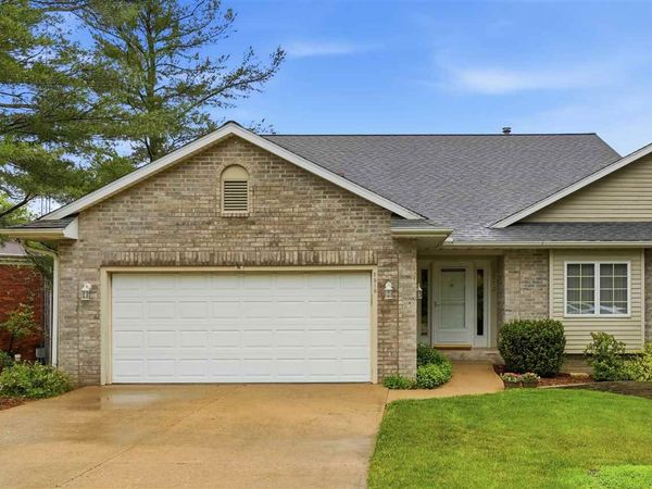 2510 Bluffwood Circle, Iowa City, IA 52245