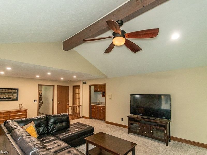 33245 Cannon Road, Solon, OH 44139 Photo 5