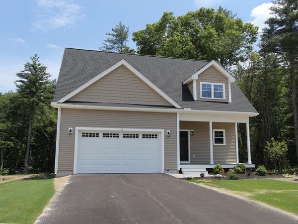 12 Boot Shop Road, Unit 12, Upton, MA 01568
