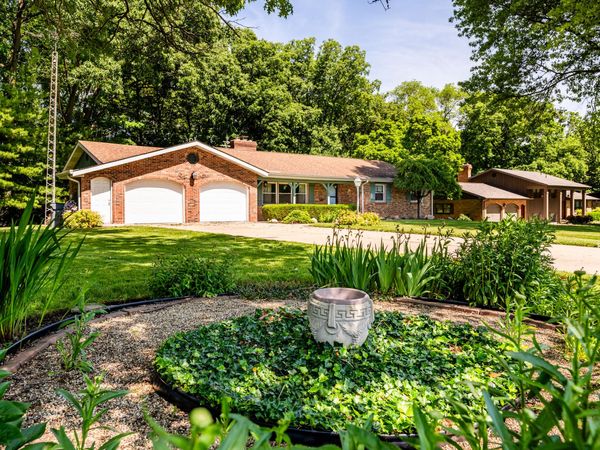 3120 Ridgeview, St. Joseph, MI 49085