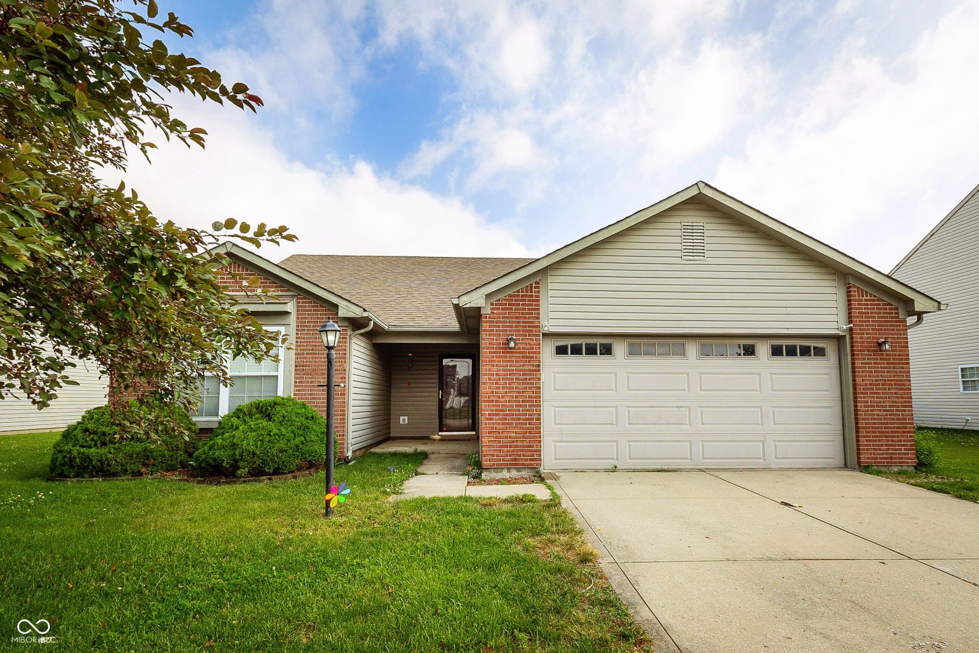 1782 Cold Spring Drive, Brownsburg, IN 46112 Main Photo