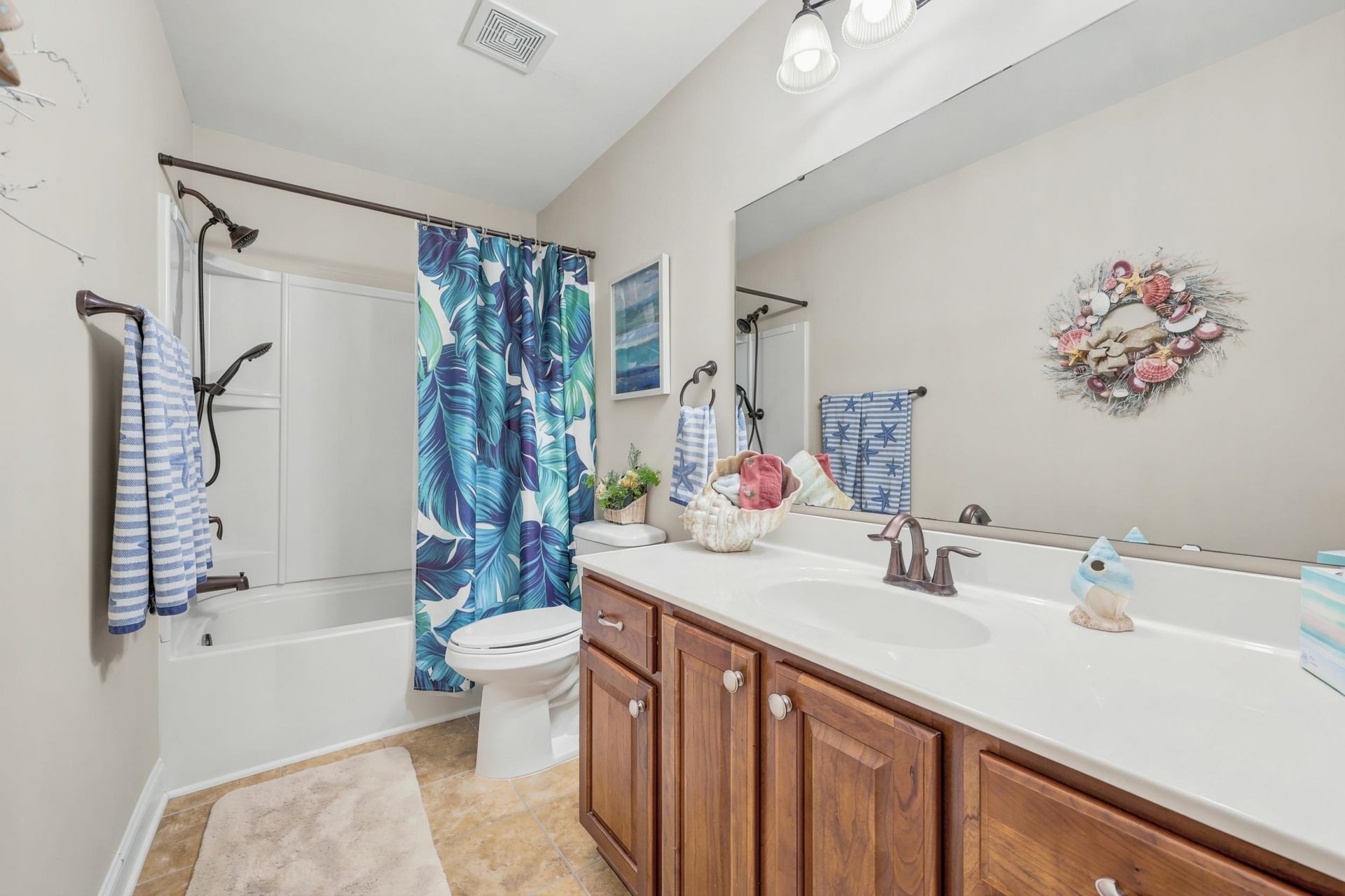 1601 East Island Dr.  Photo 31