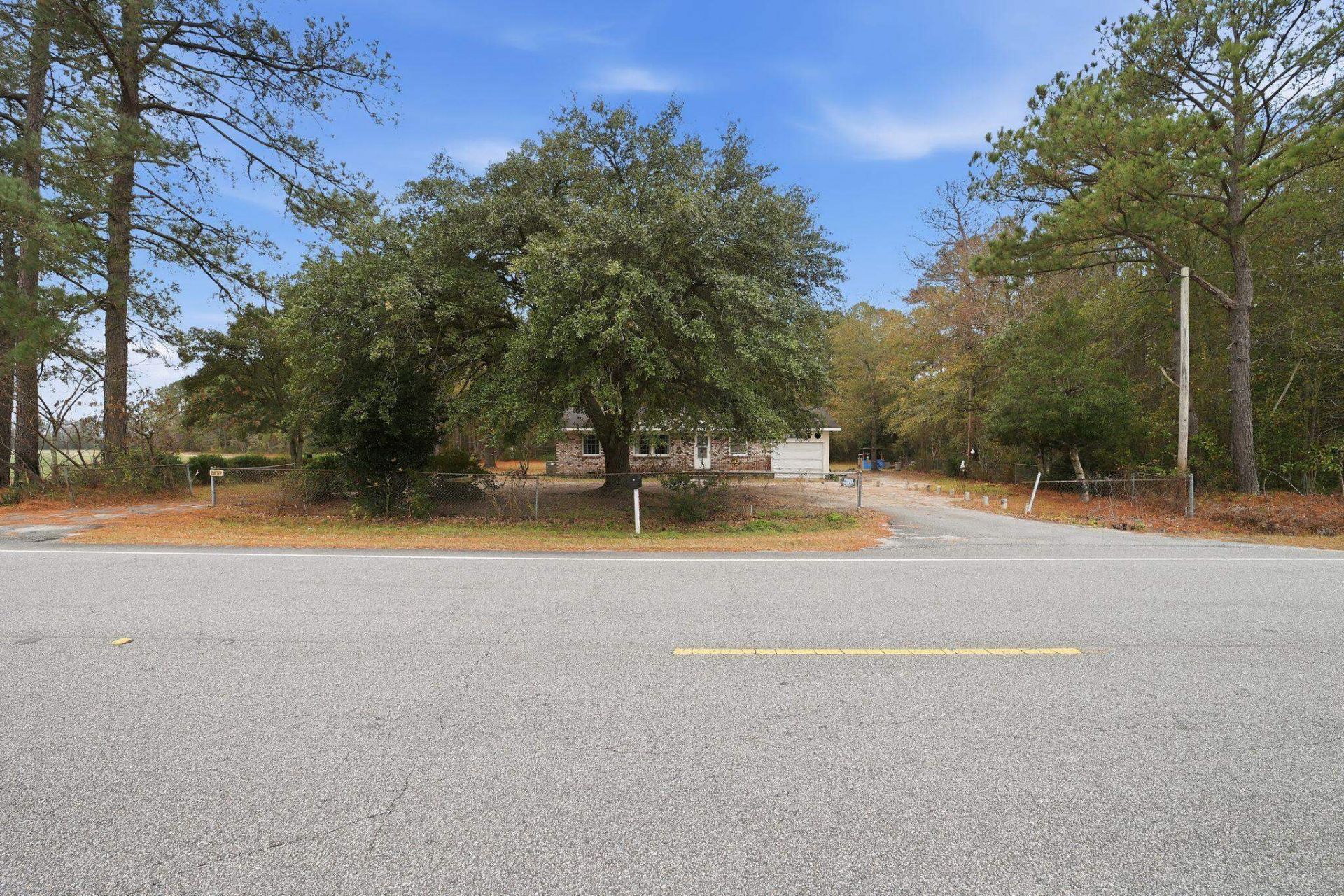 8345 Highway 917  Photo 10