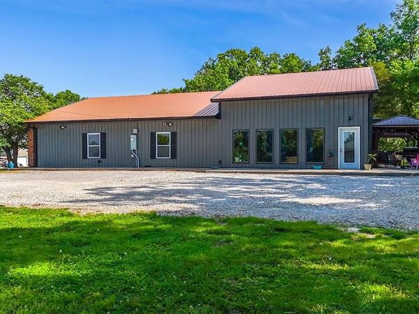 1821 N Jefferson Street , Mexico, MO 65265
