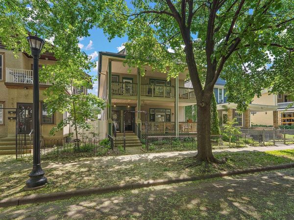2535 Aldrich Avenue S, Minneapolis, MN 55405