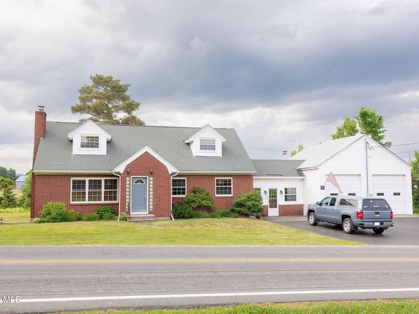 1378 Quackenbush Road, Schenectady, NY 12306