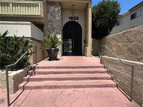 1620 N San Fernando, Burbank, CA 91504