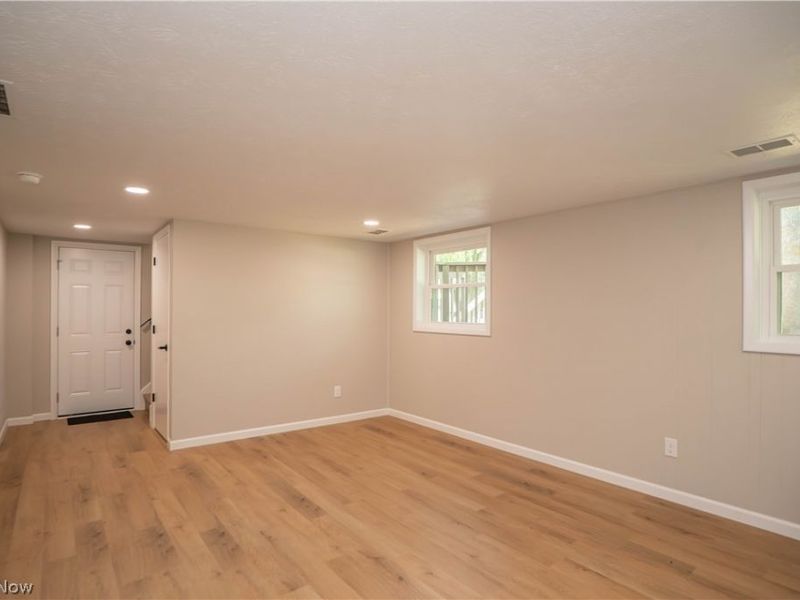 1108 Maple Street, Tallmadge, OH 44278 Photo 32
