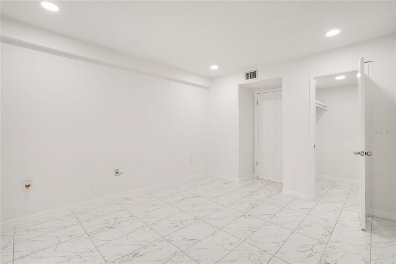 4013 Lake Bayshore Dr , Unit 107, Bradenton, FL 34205 Photo