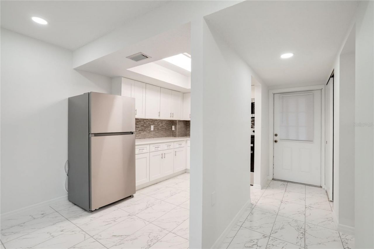 4013 Lake Bayshore Dr , Unit 107, Bradenton, FL 34205 Photo
