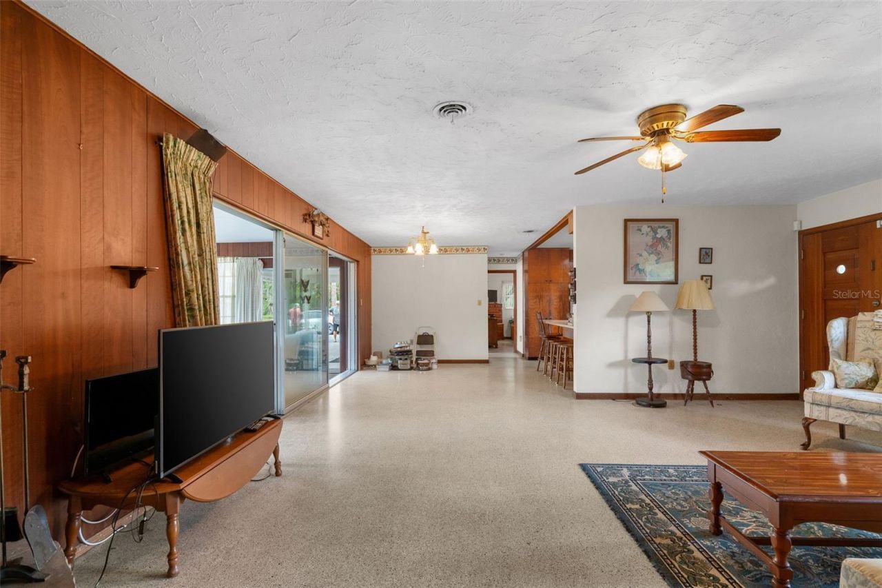 6608 24th Avenue E, Bradenton, FL 34208 Photo