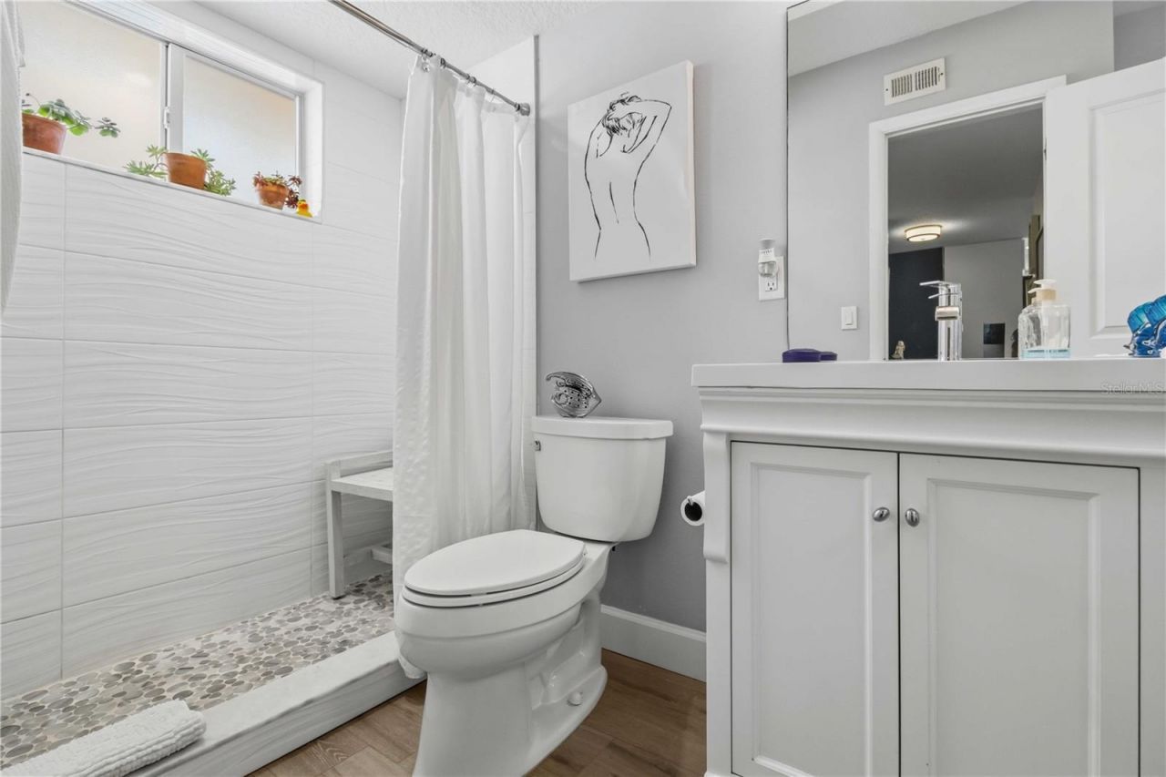 3804 Gulf Of Mexico Drive , Unit B204, Longboat Key, FL 34228 Photo