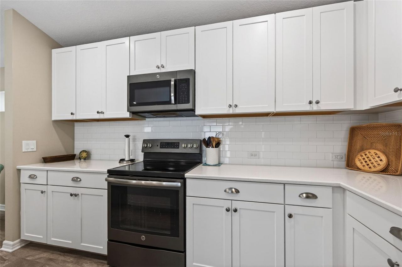12666 Shimmering Oak Circle, Venice, FL 34293 Photo
