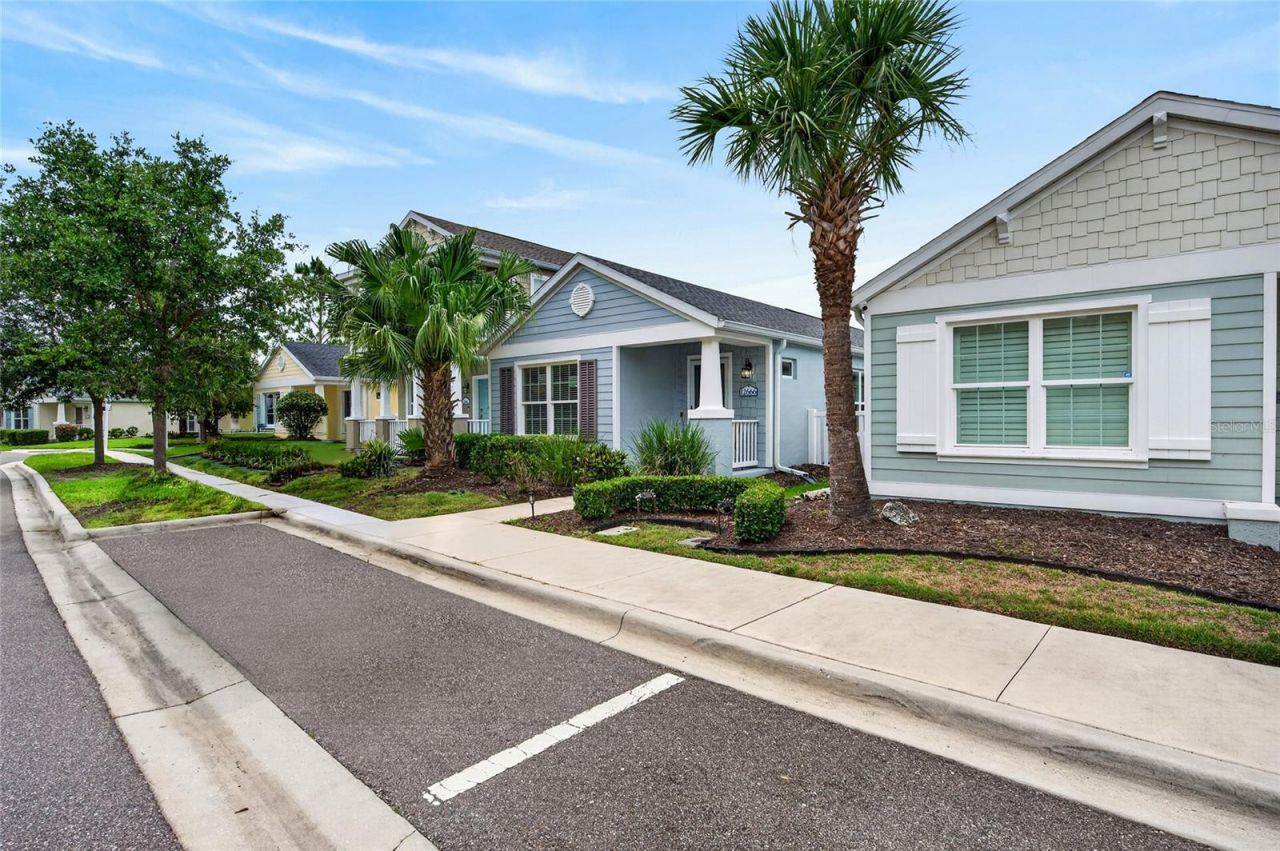12666 Shimmering Oak Circle, Venice, FL 34293 Photo