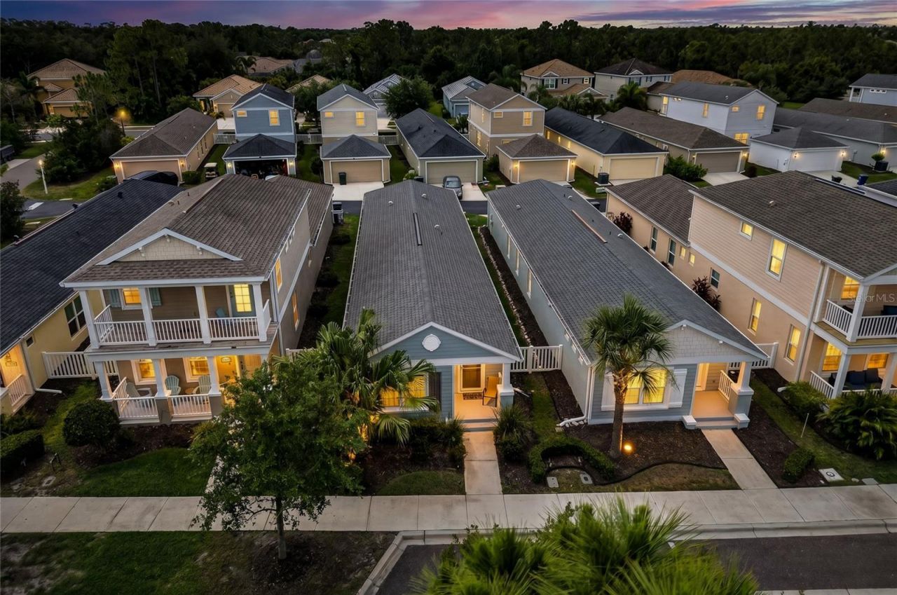 12666 Shimmering Oak Circle, Venice, FL 34293 Photo