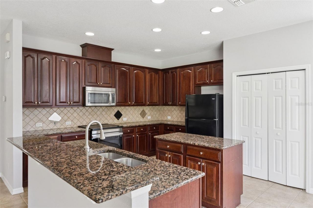 725 Legacy Park Drive, Casselberry, FL 32707 Photo