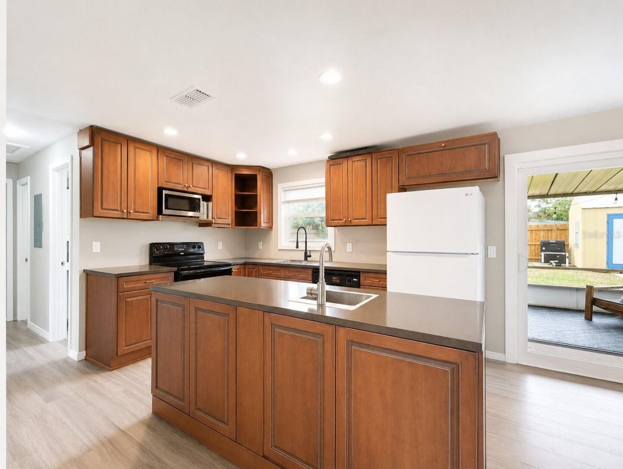 53 High Ridge Road, Daytona Beach, FL 32117 Photo