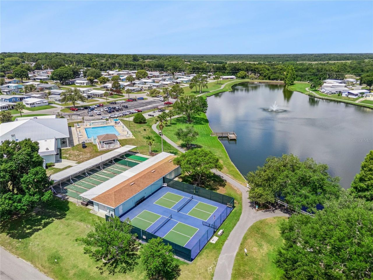 5035 Lodgewood Drive , Lakeland, FL 33810 Photo
