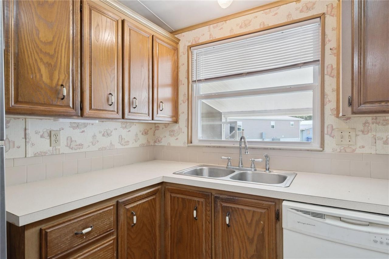 5035 Lodgewood Drive , Lakeland, FL 33810 Photo