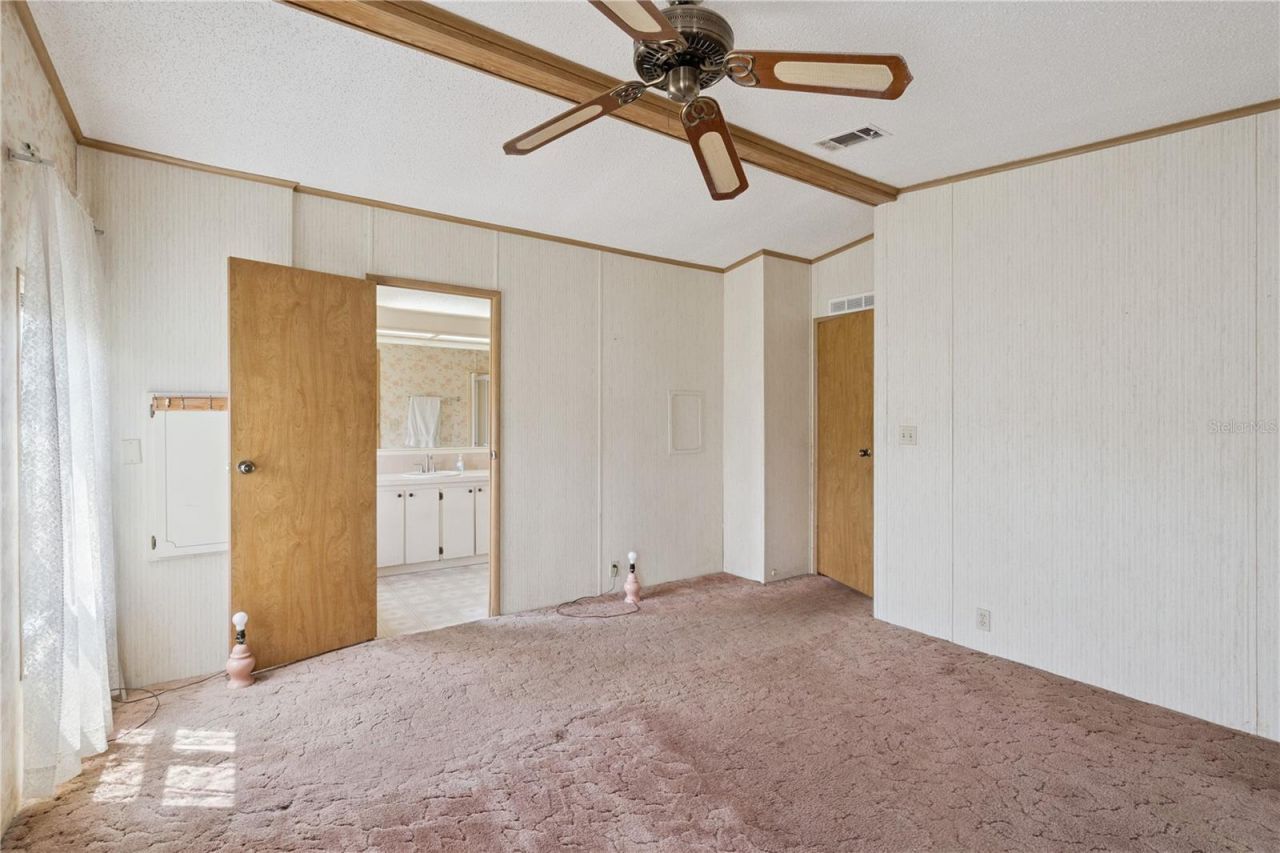 5035 Lodgewood Drive , Lakeland, FL 33810 Photo