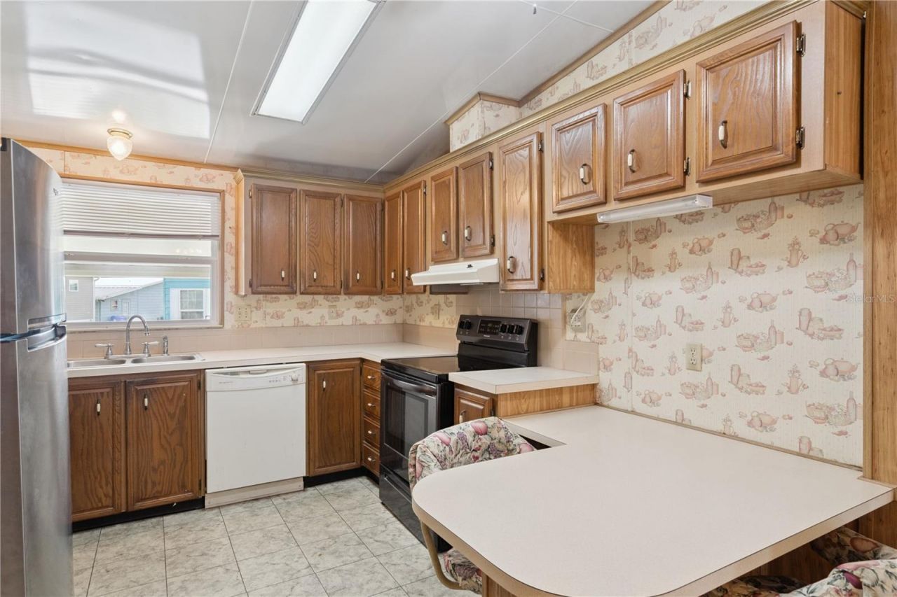 5035 Lodgewood Drive , Lakeland, FL 33810 Photo