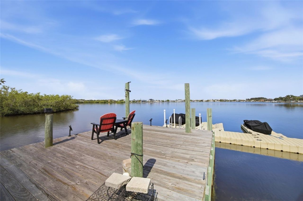 8211 Hayward Lane , Port Richey, FL 34668 Photo