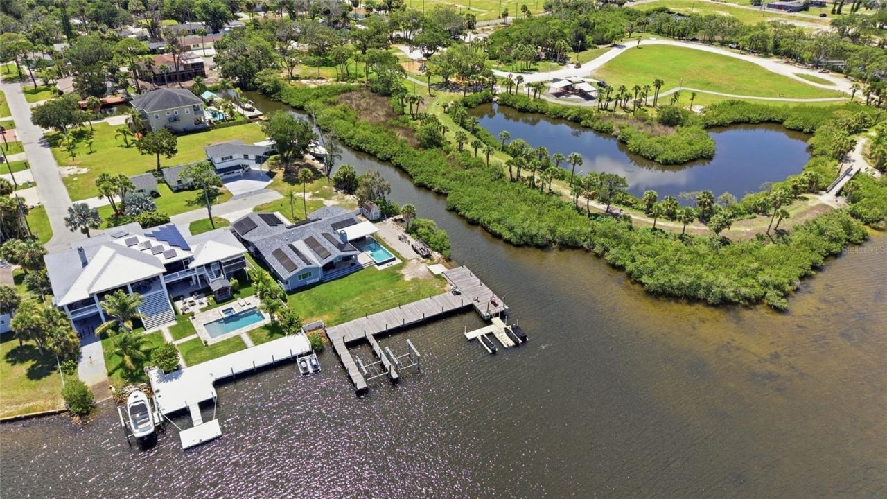 8211 Hayward Lane , Port Richey, FL 34668 Photo
