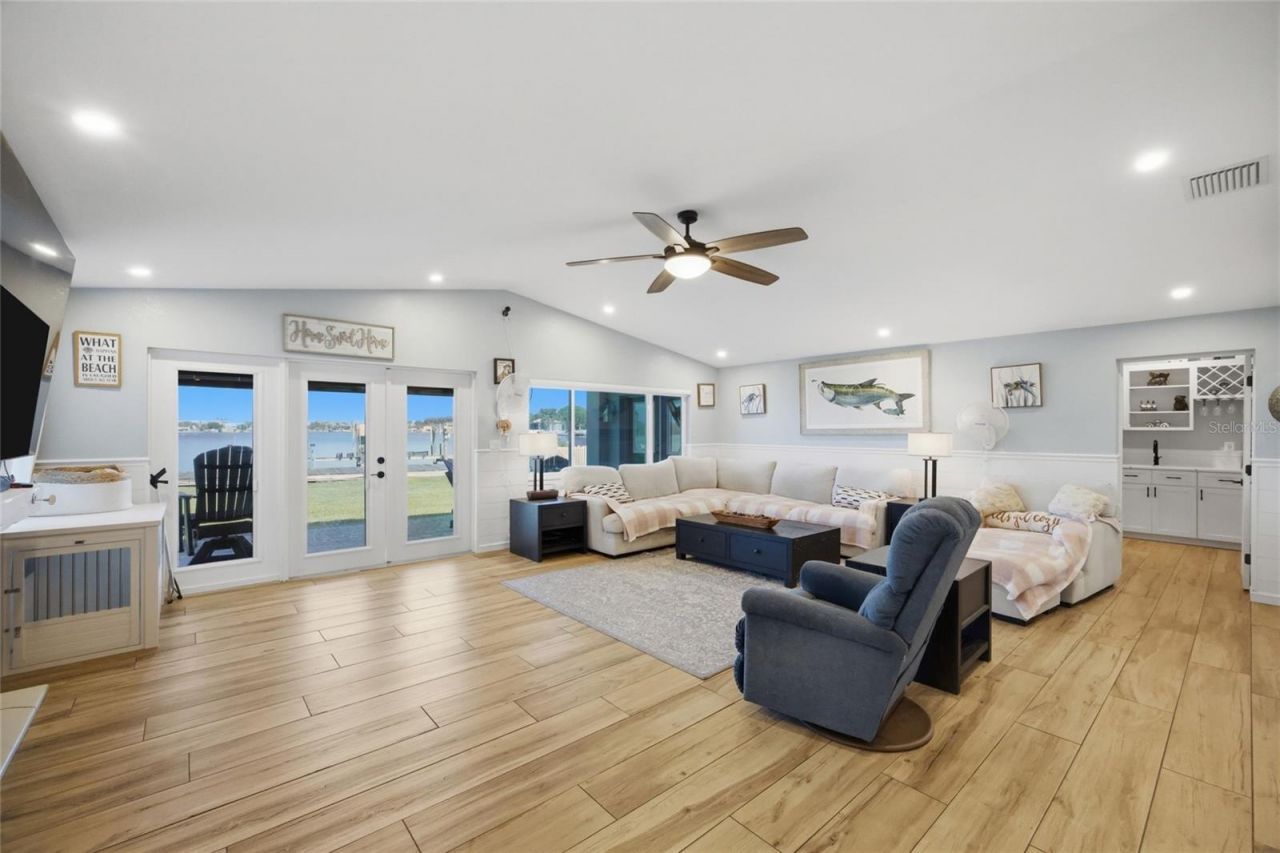 8211 Hayward Lane , Port Richey, FL 34668 Photo