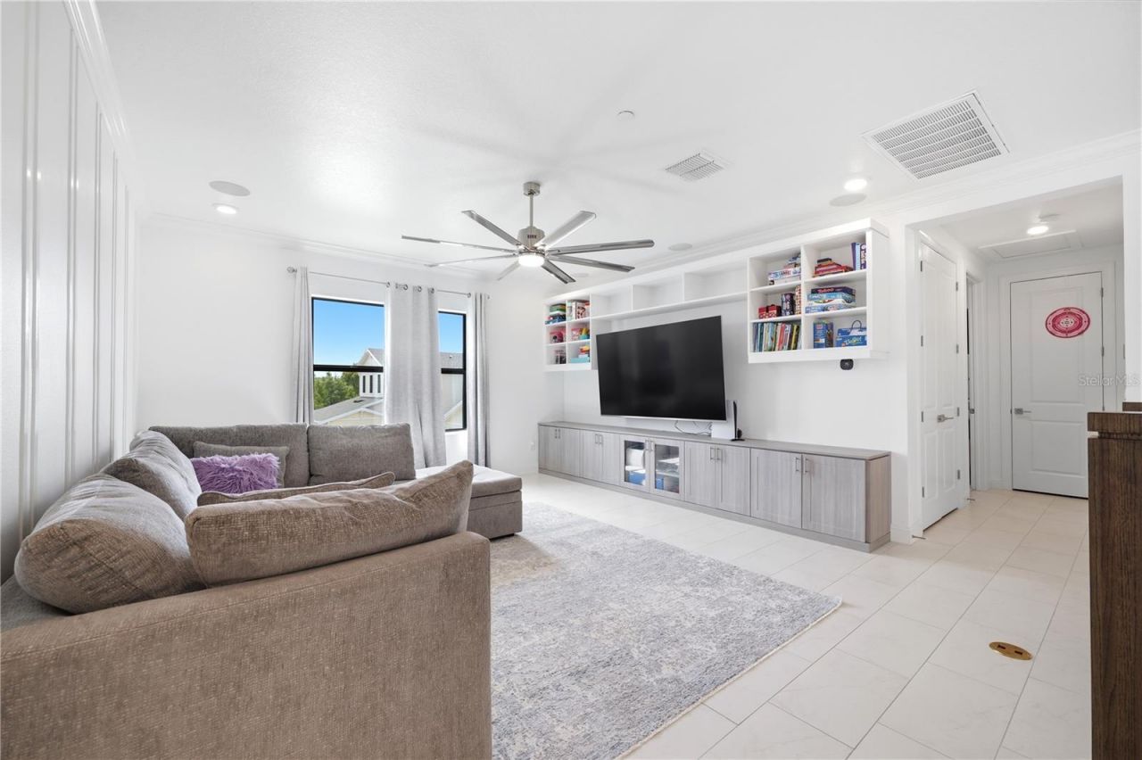 2340 White Dogwood Loop, Lutz, FL 33549 Photo