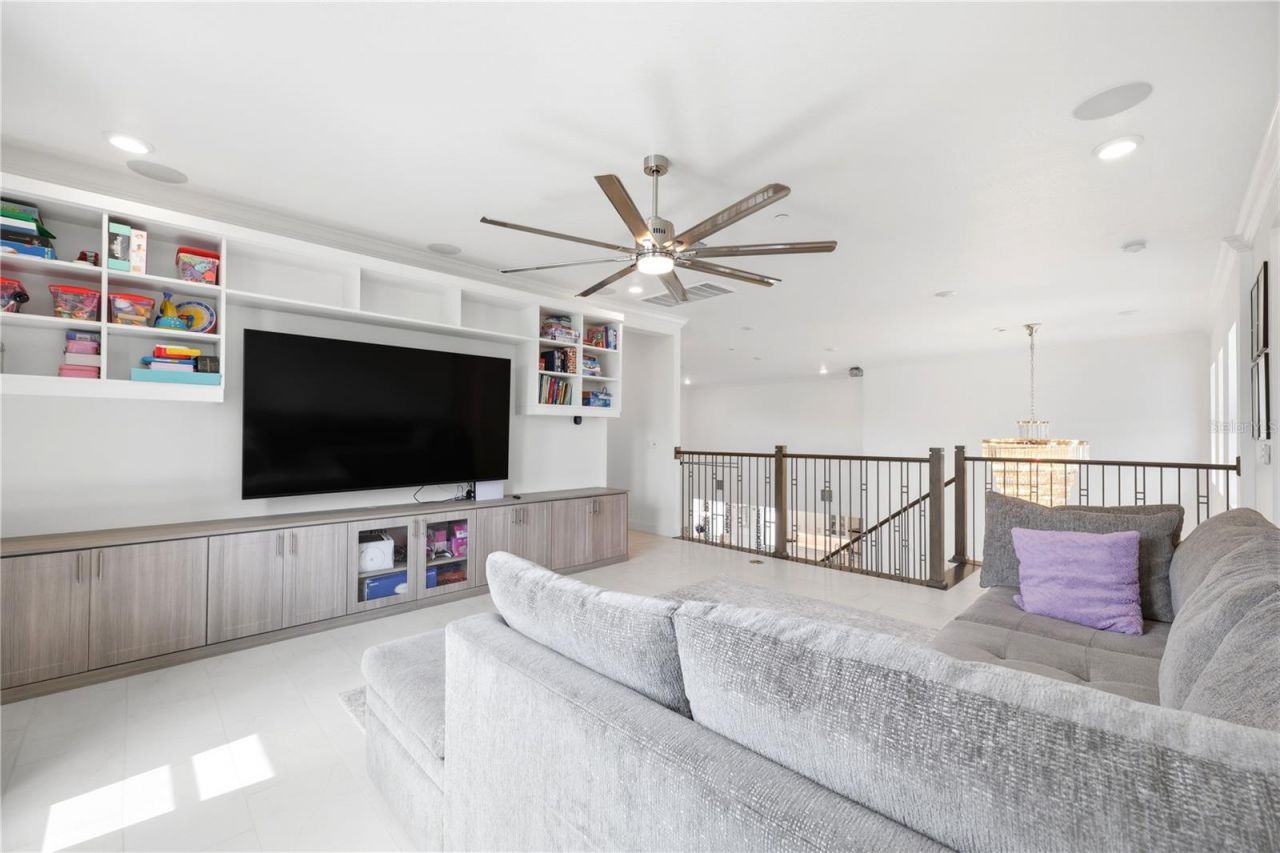 2340 White Dogwood Loop, Lutz, FL 33549 Photo