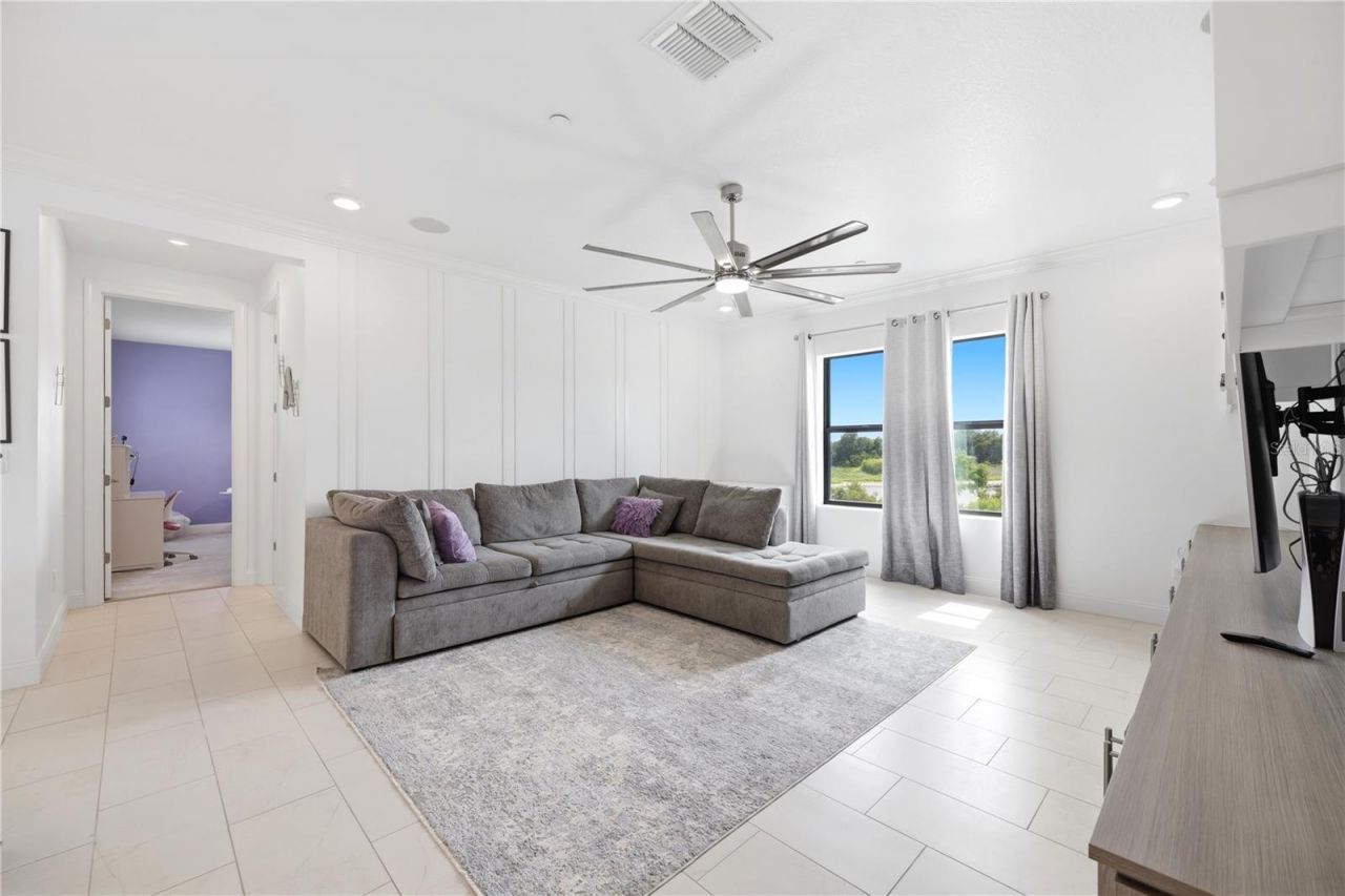 2340 White Dogwood Loop, Lutz, FL 33549 Photo