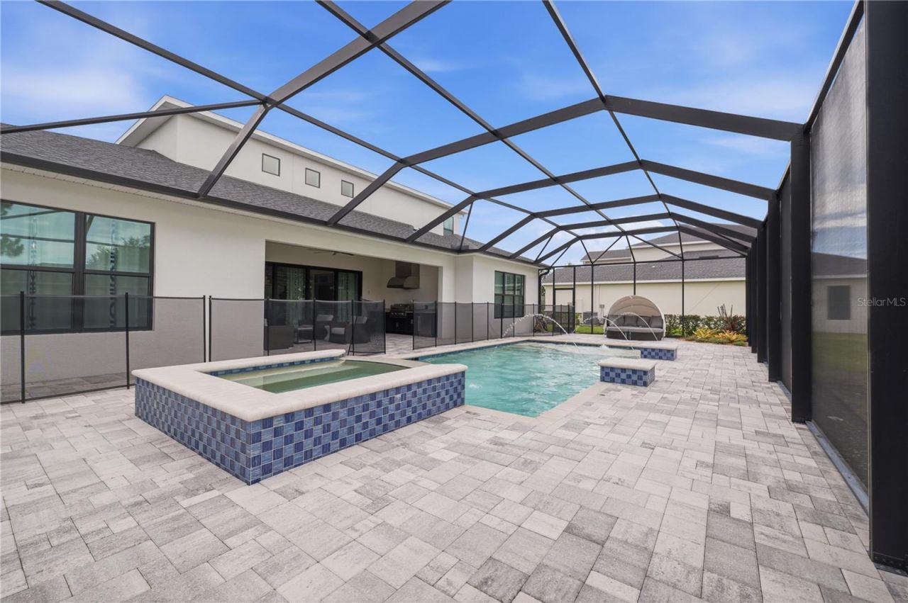 2340 White Dogwood Loop, Lutz, FL 33549 Photo