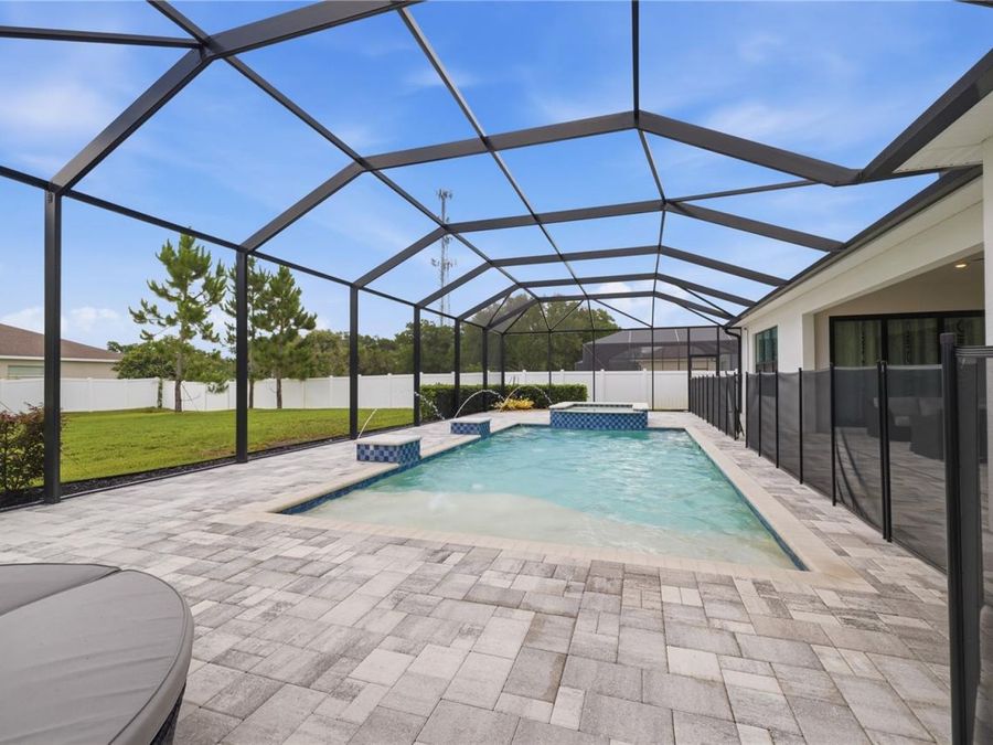 Property Image 60