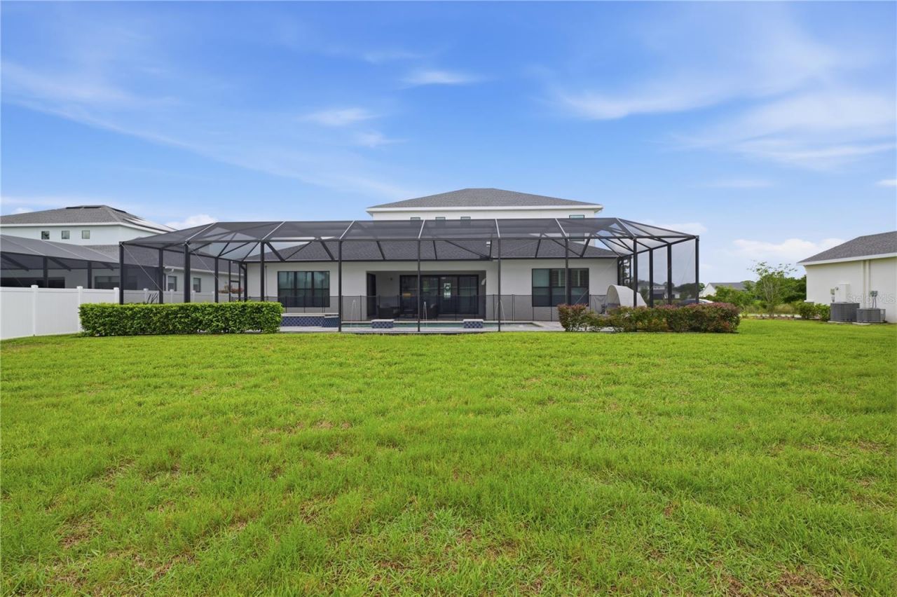 2340 White Dogwood Loop, Lutz, FL 33549 Photo